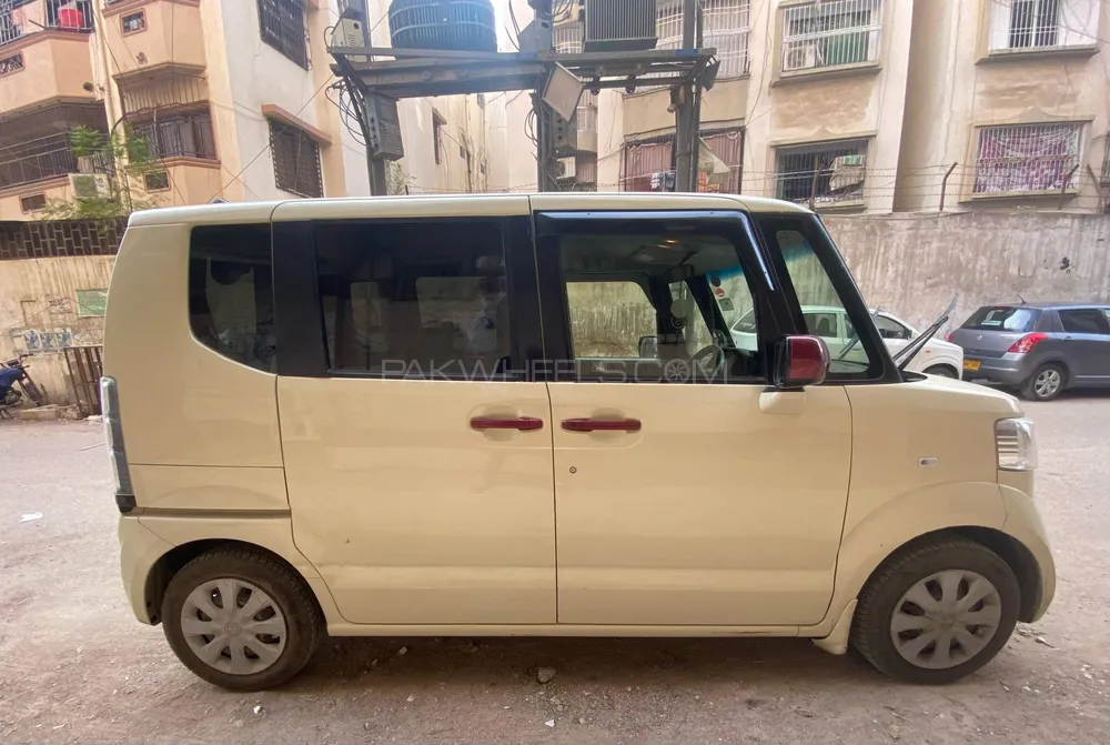 Honda N Box 2015 for Sale in Karachi Image-1