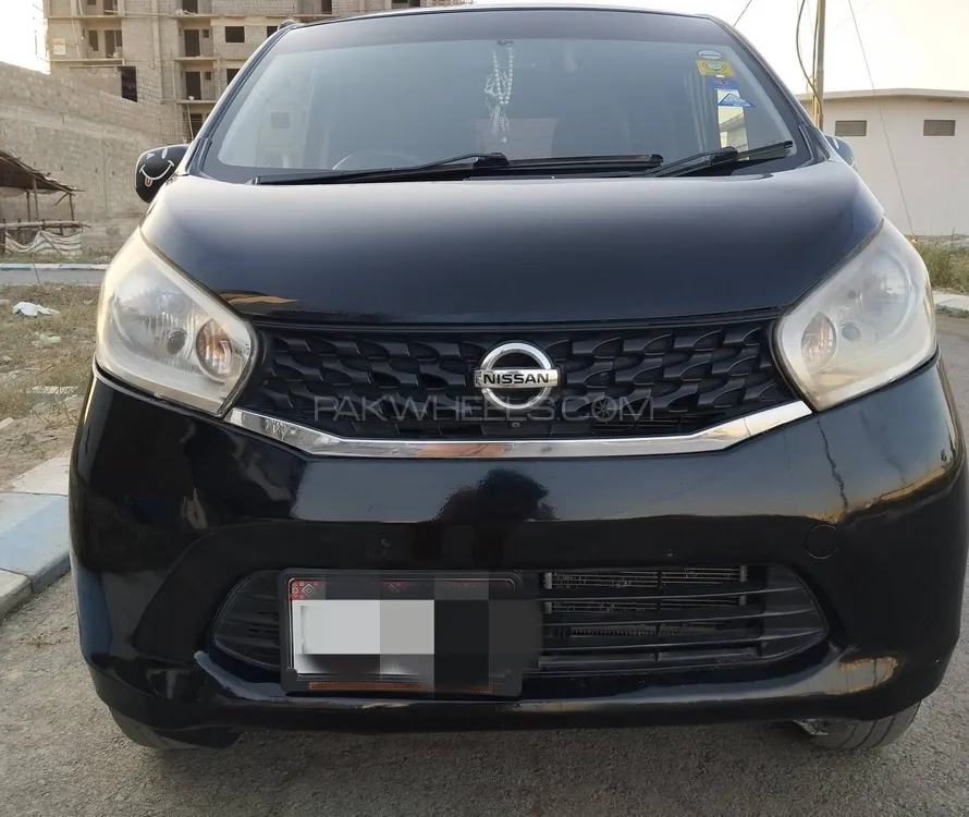 نسان ڈیز 2013 for Sale in کراچی Image-1