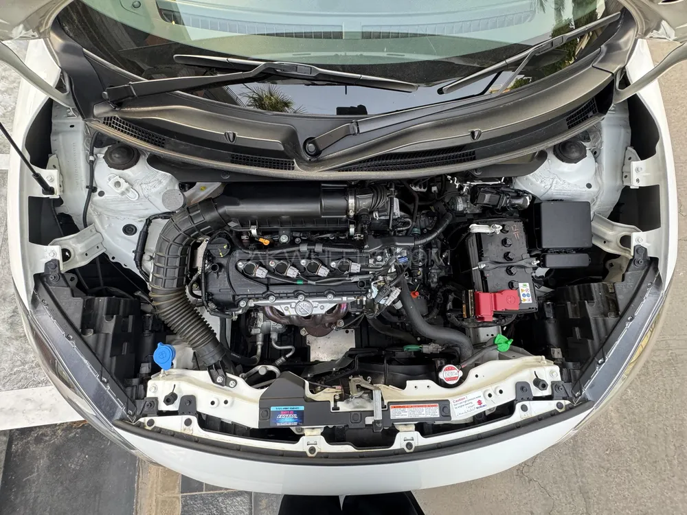 Suzuki Swift 2024 for Sale in Lahore Image-1