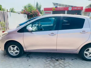 Toyota Vitz F 1.0 2011 for Sale