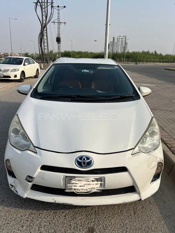 Toyota Aqua 2012 for Sale in Lahore Image-1