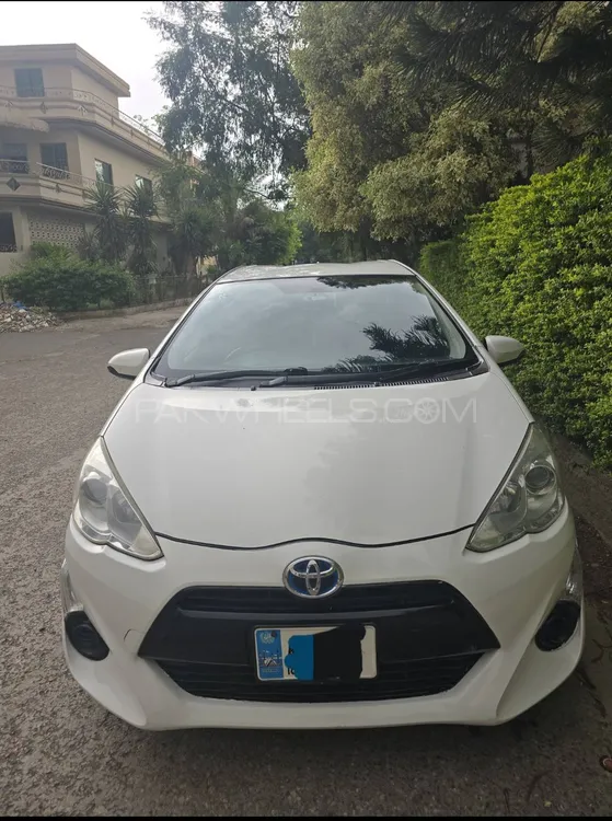 ٹویوٹا اکوا 2015 for Sale in اسلام آباد Image-1