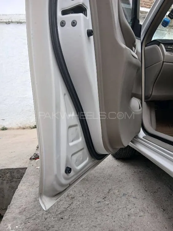 Toyota Corolla Axio 2008 for Sale in Swabi Image-1