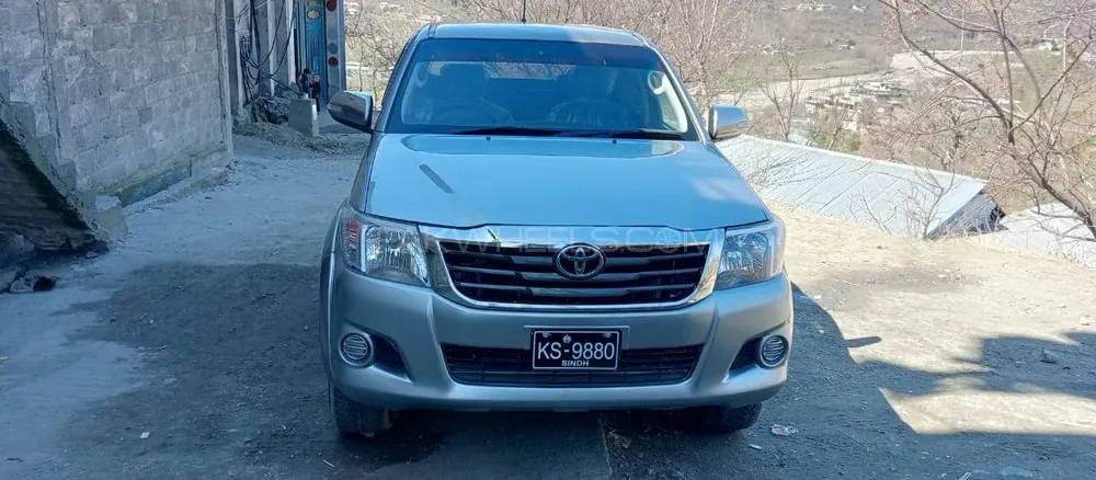 Toyota Hilux 2012 for Sale in Islamabad Image-1