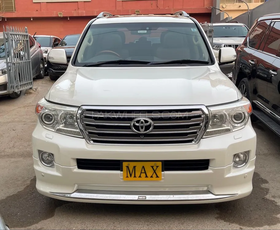 Toyota Land Cruiser 2013 for Sale in Karachi Image-1