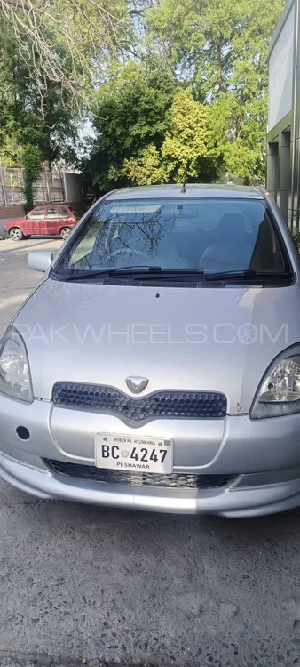 Toyota Vitz 1999 for Sale in Peshawar Image-1