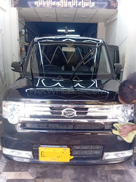 Daihatsu Move Conte 2015 for Sale in Karachi Image-1