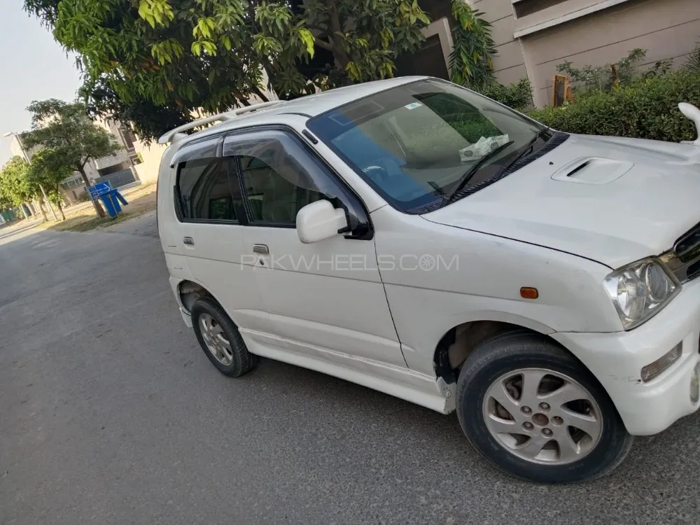 Daihatsu Terios Kid 2002 for Sale in Lahore Image-1