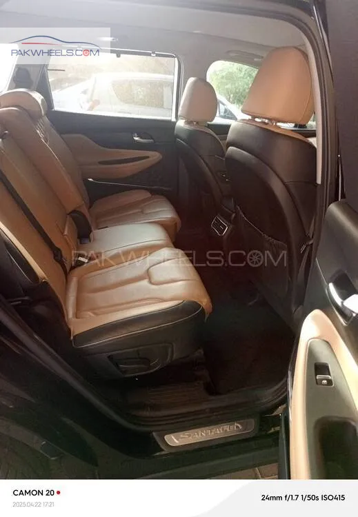 Hyundai Santa Fe 2024 for Sale in Lahore Hyundai Santa Fe 2024 for Sale in Lahore Image-11