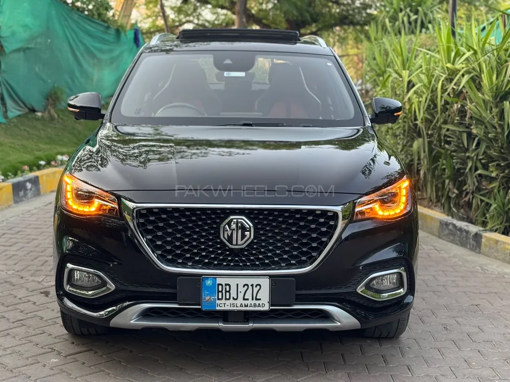MG HS 2023 for Sale in Islamabad Image-1