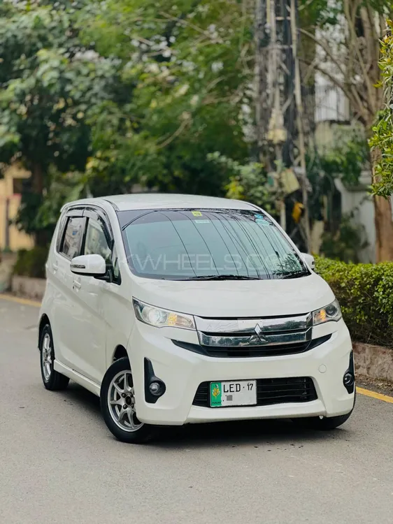 مٹسوبیشی ای کے کسٹم 2013 for Sale in لاہور Image-1