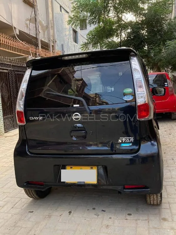 نسان ڈیز 2015 for Sale in کراچی Image-1