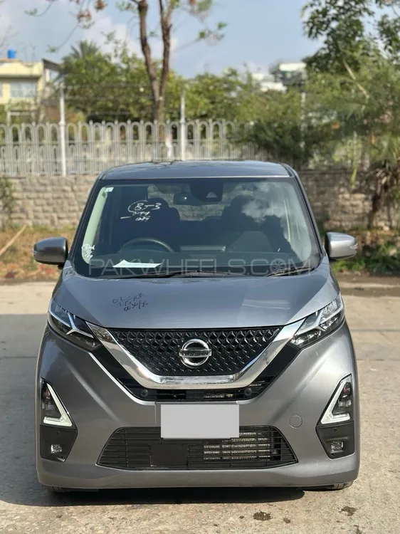 نسان ڈیز 2021 for Sale in ساہیوال Image-1