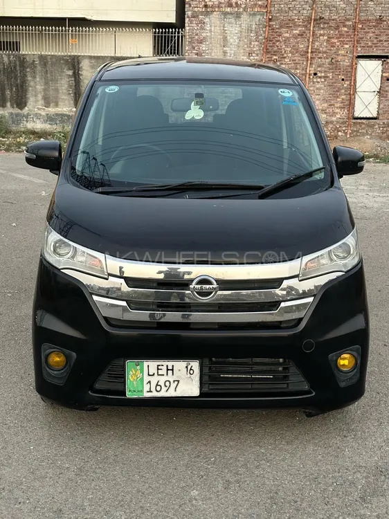 نسان ڈیز 2013 for Sale in لاہور Image-1