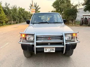Mitsubishi Pajero Exceed 2.8D 1995 for Sale