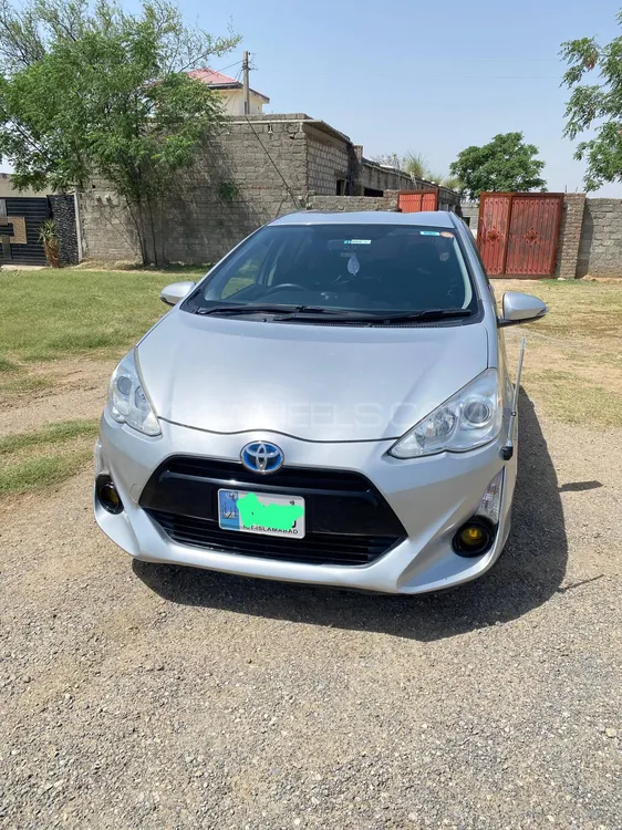 Toyota Aqua 2015 for Sale in Wah cantt Image-1