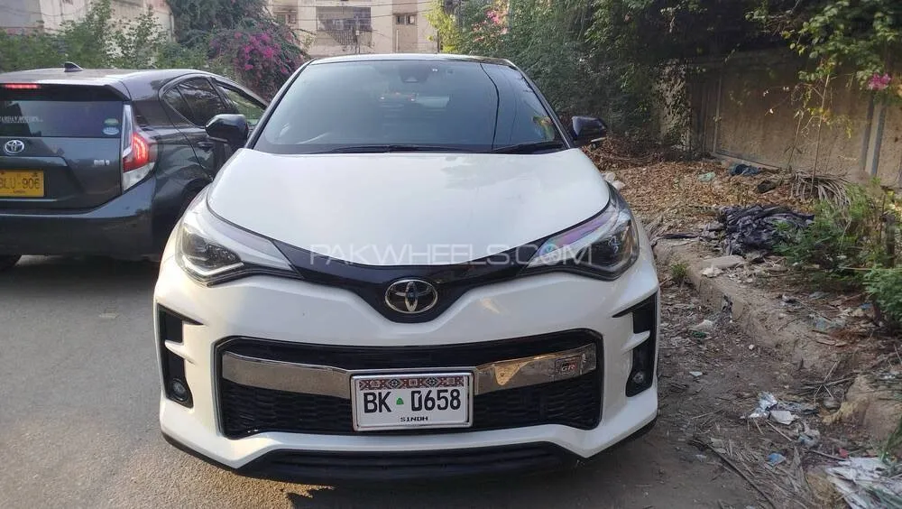 Toyota C-HR 2019 for Sale in Multan Image-1