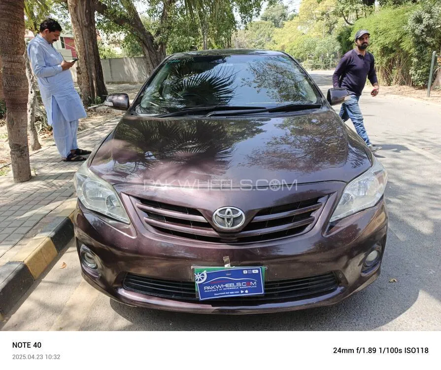 Toyota Corolla 2013 for Sale in Lahore Image-1