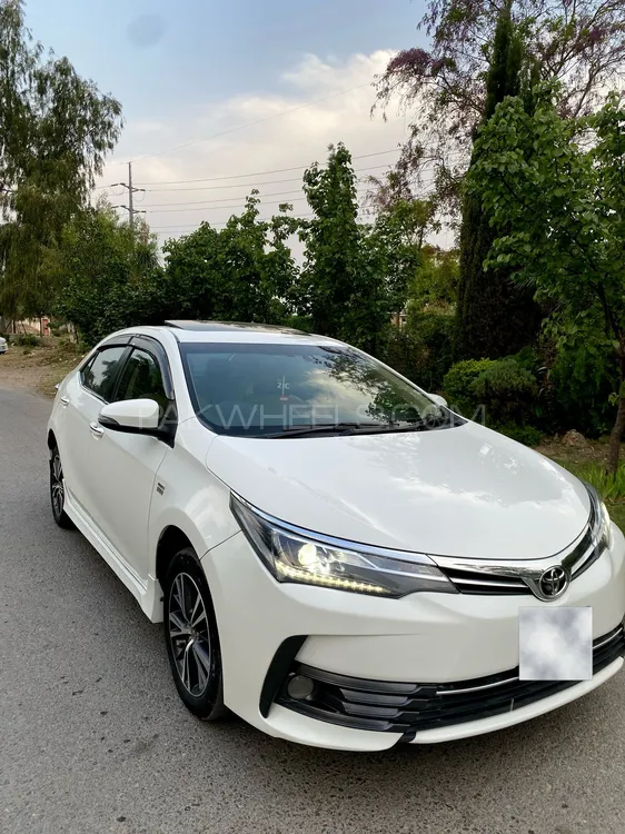 Toyota Corolla 2019 for Sale in Peshawar Image-1