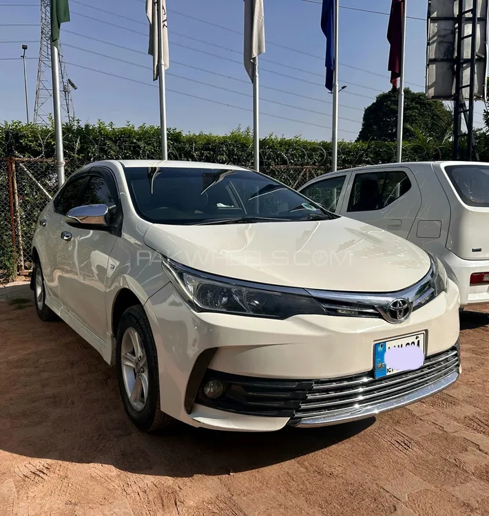 Toyota Corolla 2016 for Sale in Islamabad Image-1