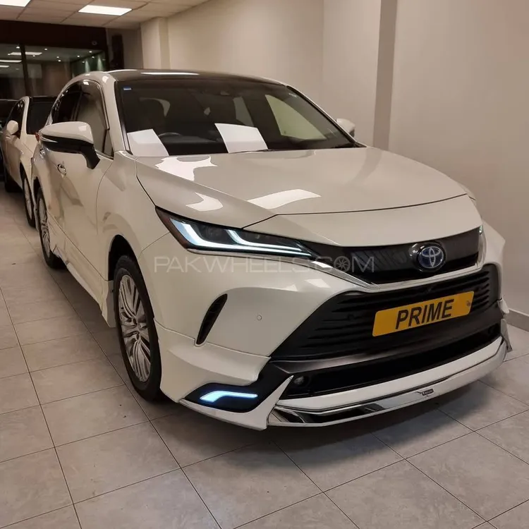 Toyota Harrier 2020 for Sale in Karachi Image-1