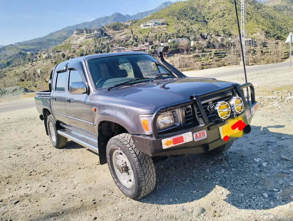Toyota Hilux 1991 for Sale in Islamabad Image-1