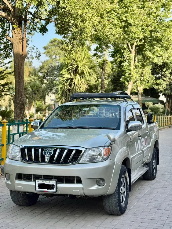 Toyota Hilux 2007 for Sale in Islamabad Image-1
