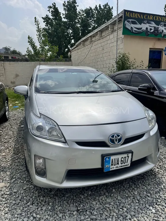 Toyota Prius 2010 for Sale in Swatmingora Image-1