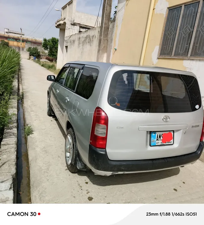 Toyota Probox 2004 for Sale in Hazro Image-1