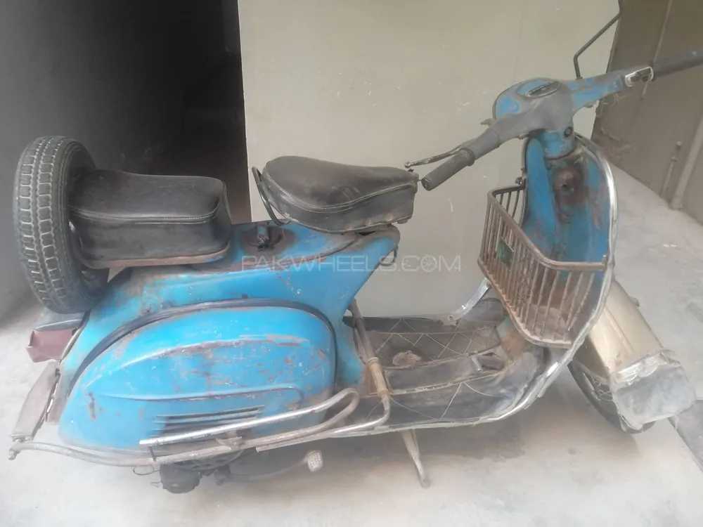 Vespa 150cc 1977 for Sale Image-1