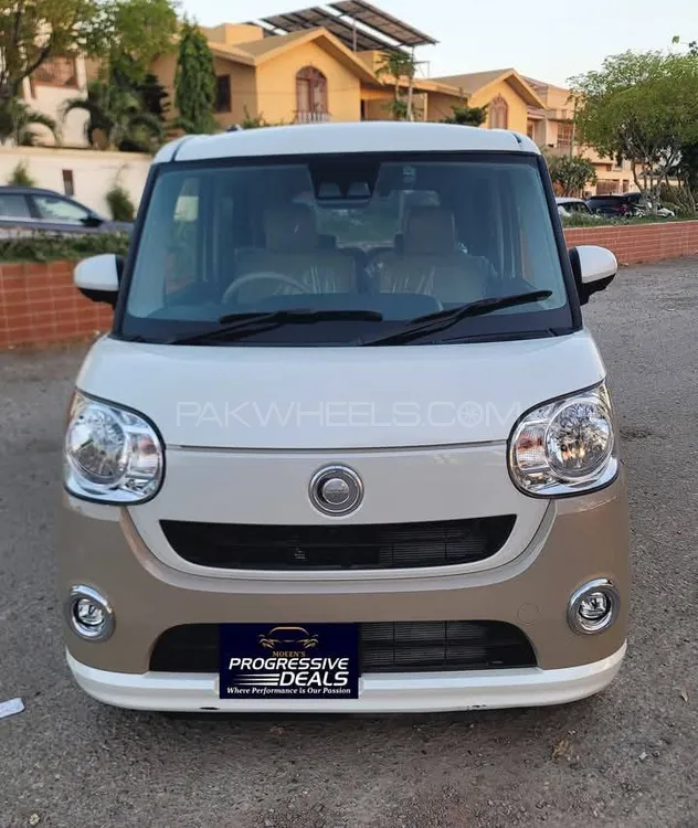 Daihatsu Move Canbus 2022 for Sale in Karachi Image-1