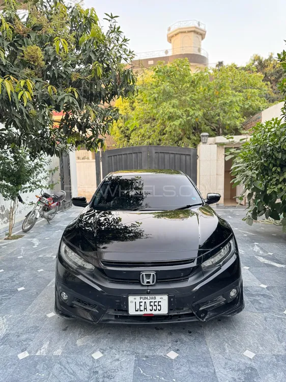 Honda Civic 2020 for Sale in Lahore Image-1