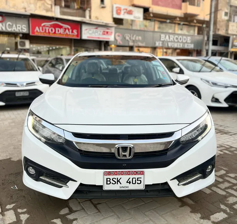 Honda Civic 2020 for Sale in Karachi Image-1