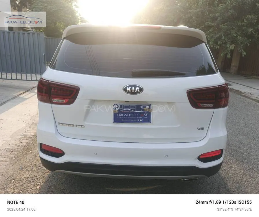 KIA Sorento 2021 for Sale in Lahore KIA Sorento 2021 for Sale in Lahore Image-6