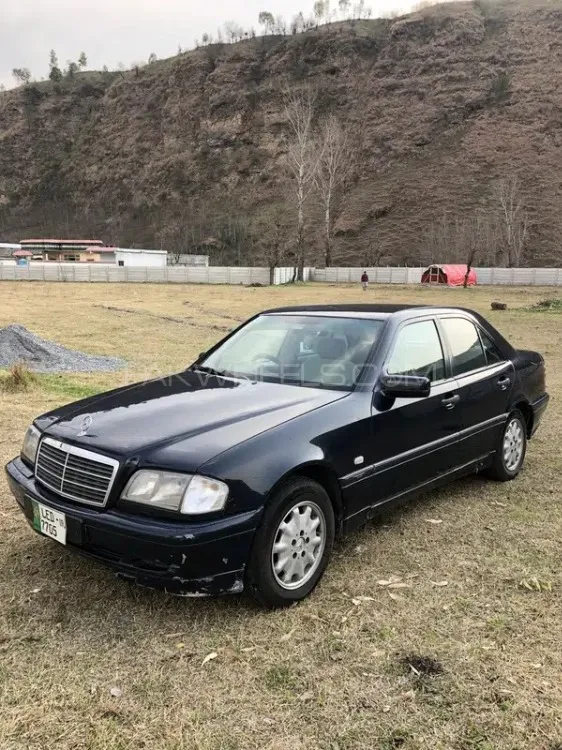 Mercedes Benz C Class 1999 for Sale in Islamabad Image-1