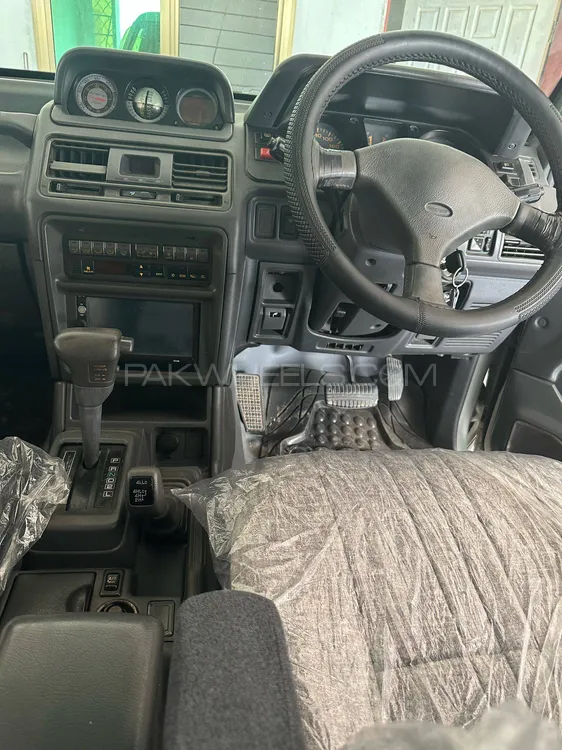 Mitsubishi Pajero 1996 for Sale in Dina Mitsubishi Pajero 1996 for Sale in Dina Image-3