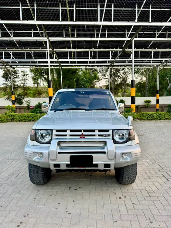 Mitsubishi Pajero 1994 for Sale in Peshawar Image-1