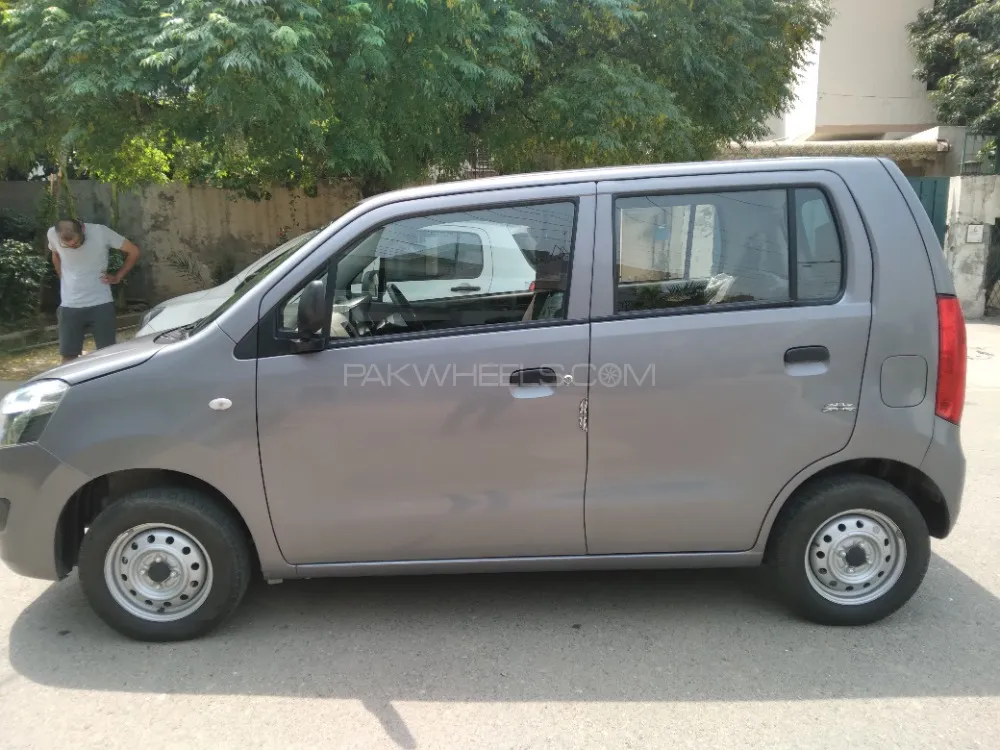 Suzuki Wagon R 2022 for Sale in Lahore Image-1