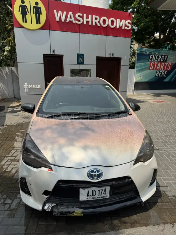 ٹویوٹا اکوا 2012 for Sale in لاہور Image-1