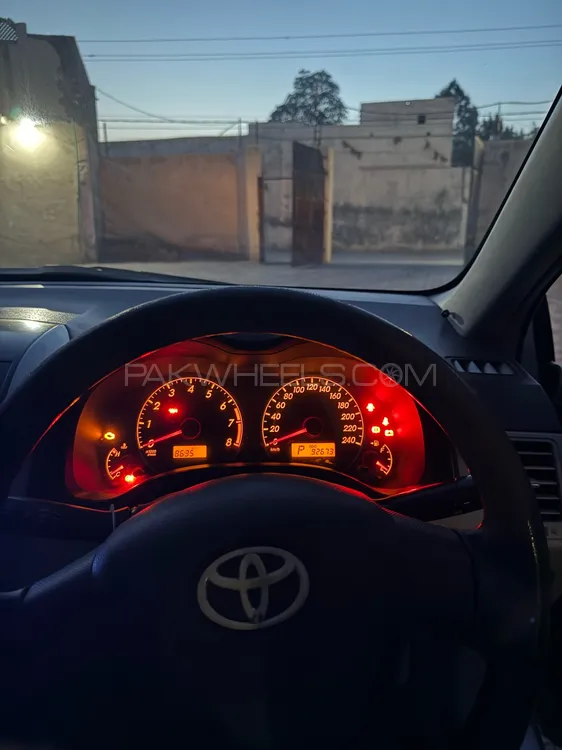 Toyota Corolla 2011 for Sale in Peshawar Image-1