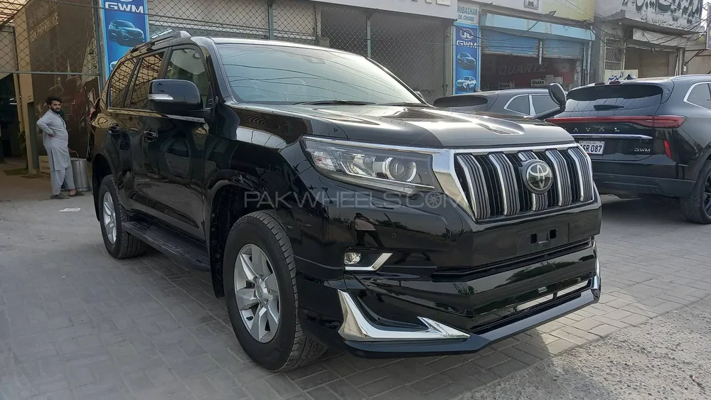 Toyota Prado 2019 for Sale in Lahore Image-1