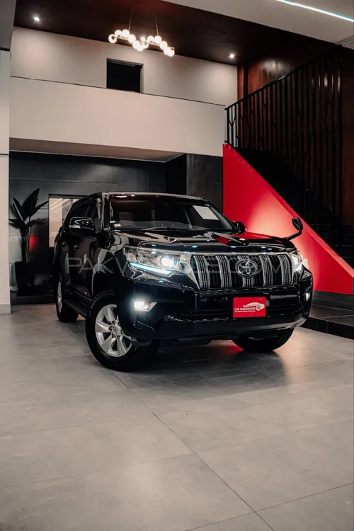 Toyota Prado 2019 for Sale in Islamabad Image-1