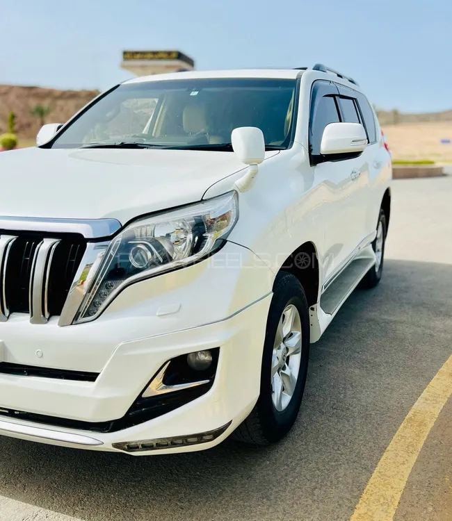 Toyota Prado 2014 for Sale in Jhelum Image-1