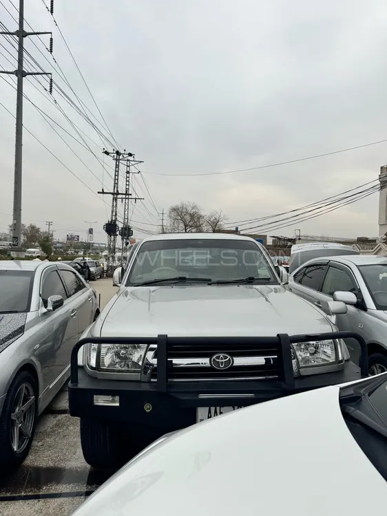 Toyota Surf 1997 for Sale in Peshawar Image-1