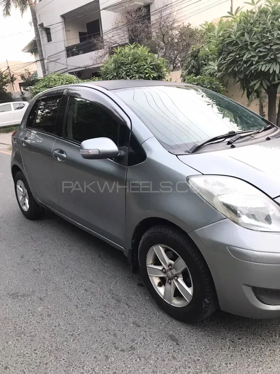 Toyota Vitz 2008 for Sale in Wah cantt Image-1