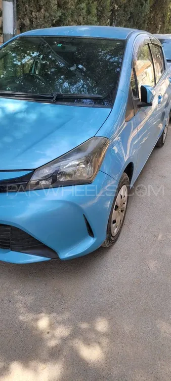 Toyota Vitz 2014 for Sale in Karachi Image-1