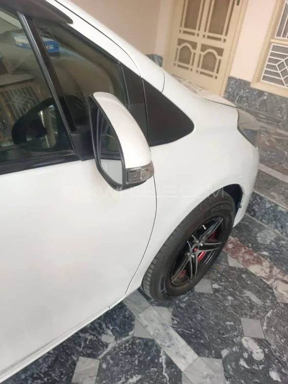 Toyota Vitz 2018 for Sale in Mansehra Image-1