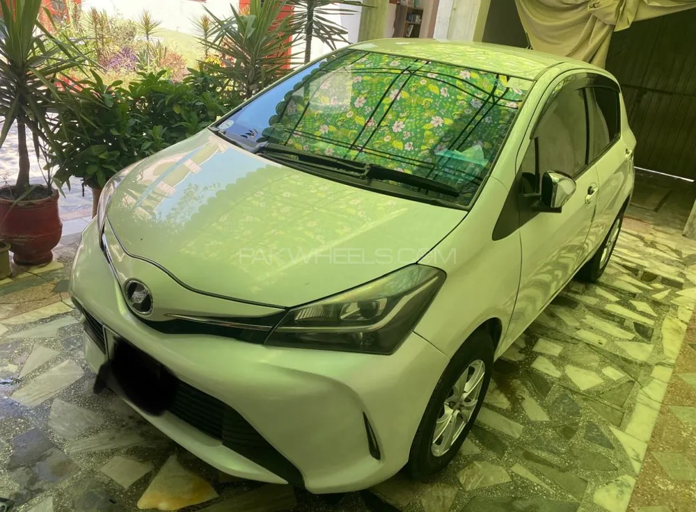 ٹویوٹا ویٹز 2014 for Sale in مردان Image-1