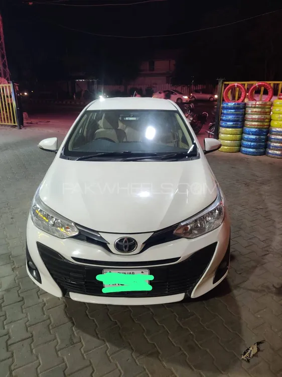ٹویوٹا یارس سیڈان 2021 for Sale in لاہور Image-1