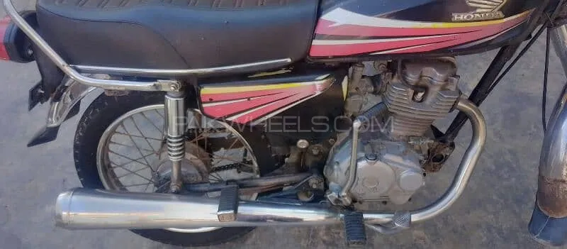 Honda CG 125 2010 for Sale Honda CG 125 2010 for Sale Image-5